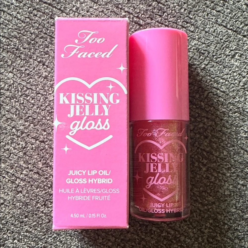 Too Faced Kissing Jelly Hydrating Lip Oil Gloss - Bubble Gum